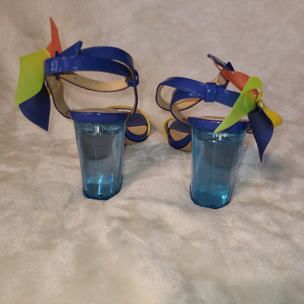 🌈 Katy Perry “Pinwheelz” Blue Multi Patent Heels – Size 5 (35) – Rare & Vibrant - Picture 6 of 10